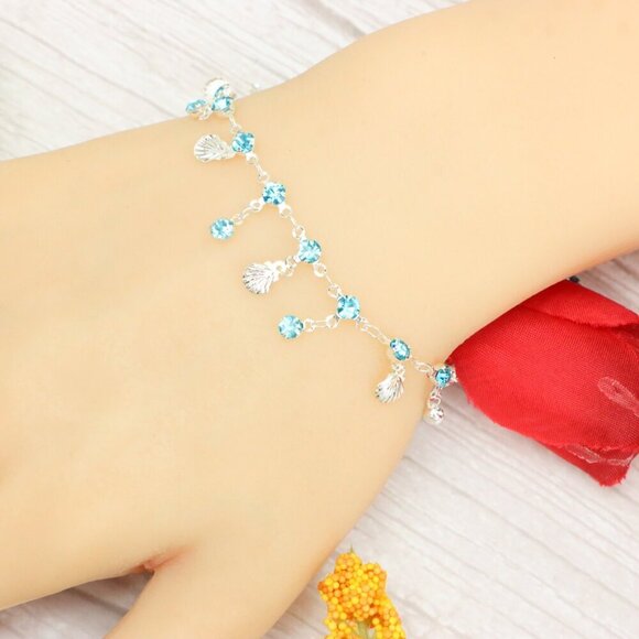 "Trendy Handmade Bracelet – A Thoughtful Gift for Girls & Women | UNVRC1299 - Picture 2 of 10